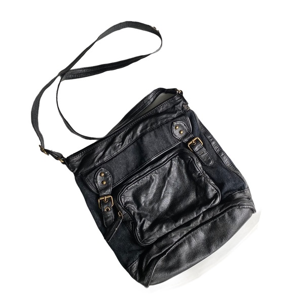 Converse One Star black crossbody bag